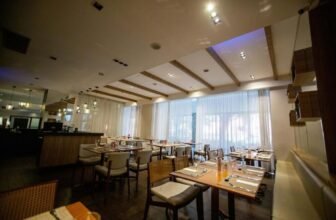 Layering Furniture Styles for a Unique Layout